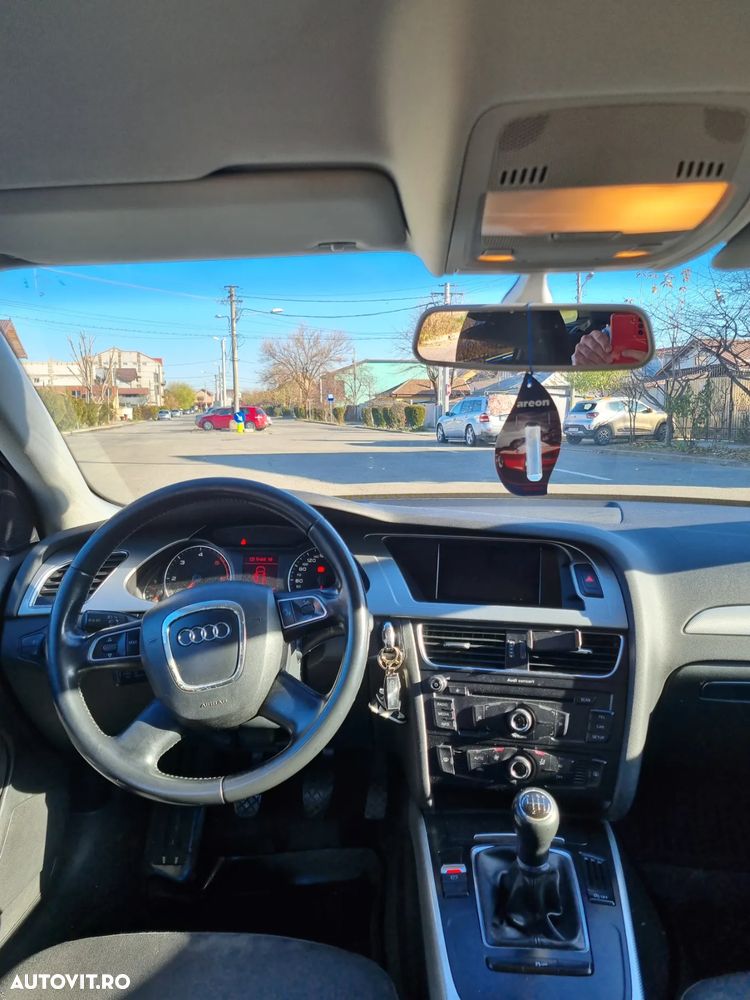 Audi A4 Allroad 2.0 TDI Quattro - 8