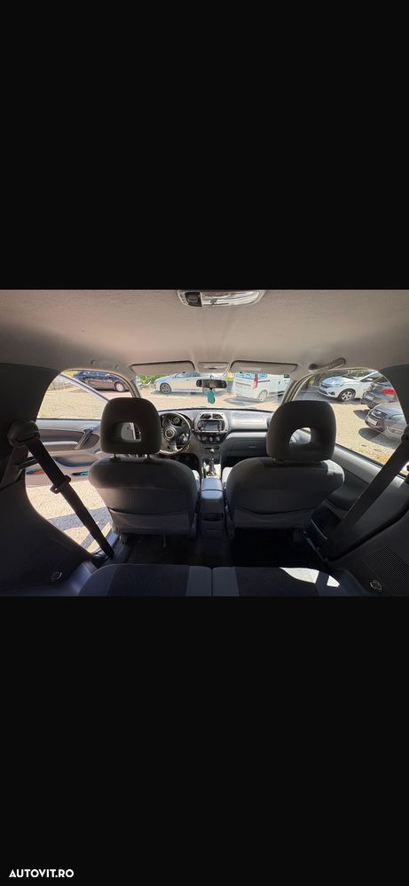 Toyota RAV4 4x4 - 11