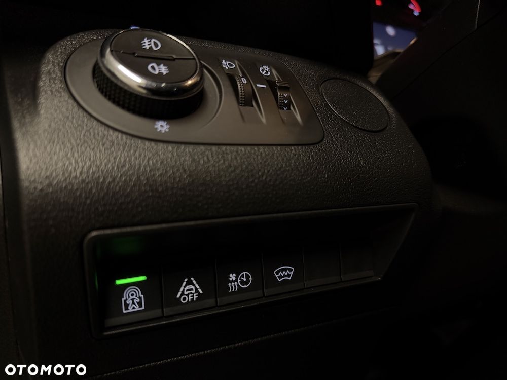 Opel Combo 1.5 D Start/Stop Elegance - 12