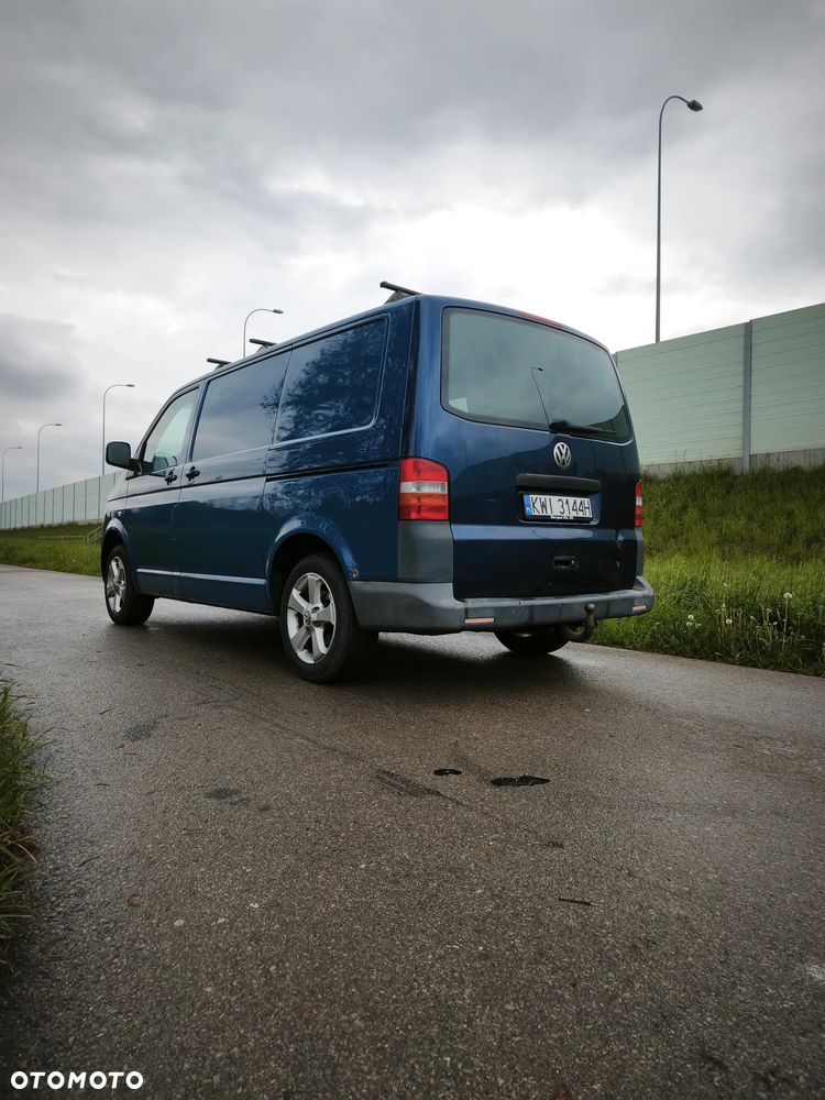 Volkswagen Transporter T5 - 5