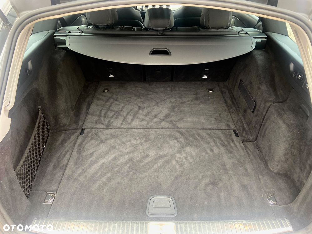 Mercedes-Benz Klasa E 220 d 9G-TRONIC AMG Line - 26