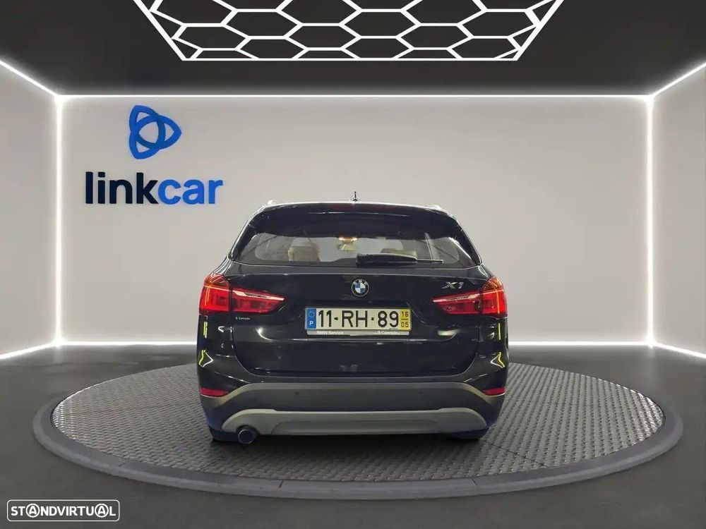 BMW X1 18 d sDrive Line Sport Auto - 4