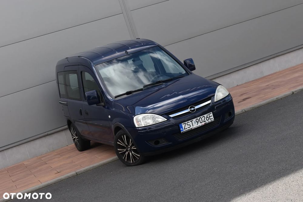 Opel Combo - 23
