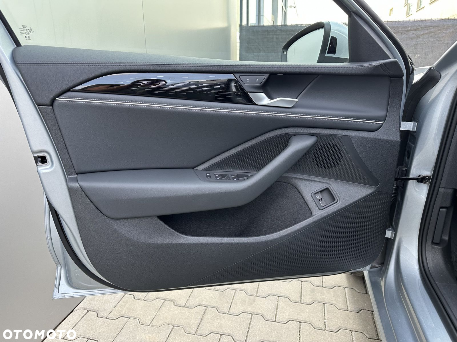 Volkswagen Passat - 14