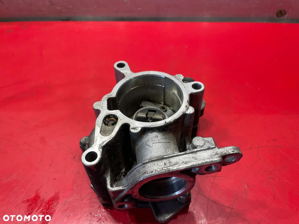 Vacum pompa podciśnienia VW 2.0 TSI CCZ - 2