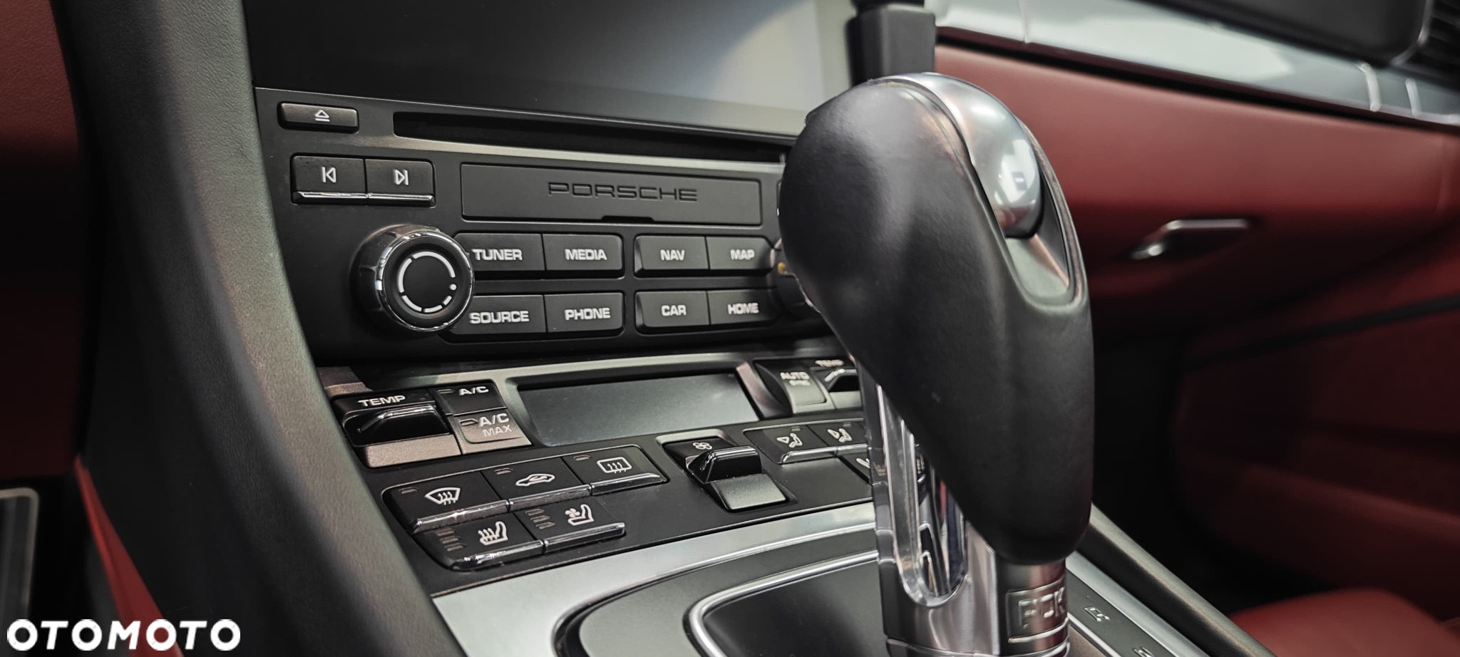 Porsche 911 Carrera PDK - 22