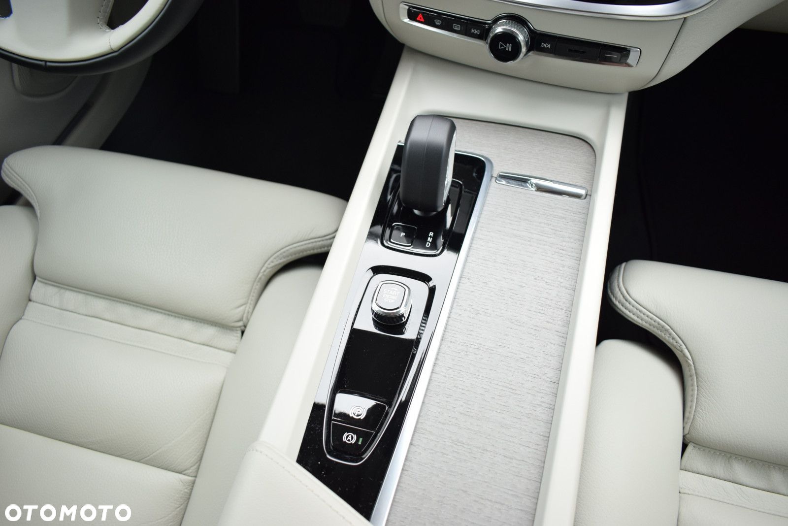 Volvo S60 - 16