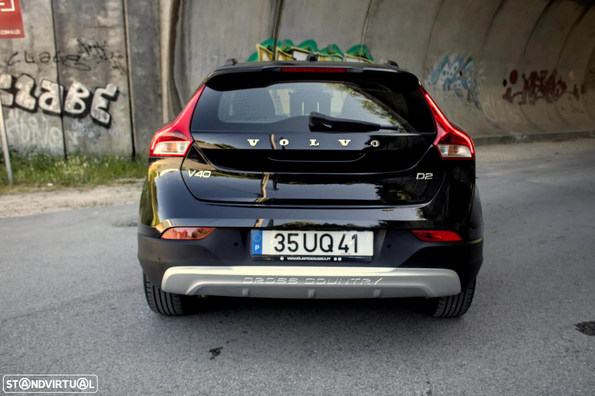 Volvo V40 Cross Country 2.0 D2 Momentum Geartronic - 6