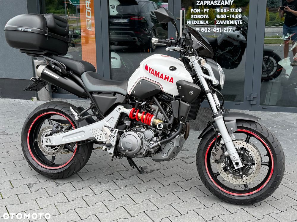 Yamaha MT - 1