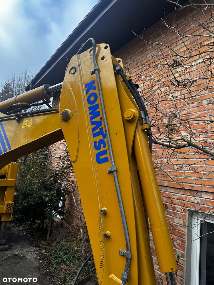 Komatsu - 4