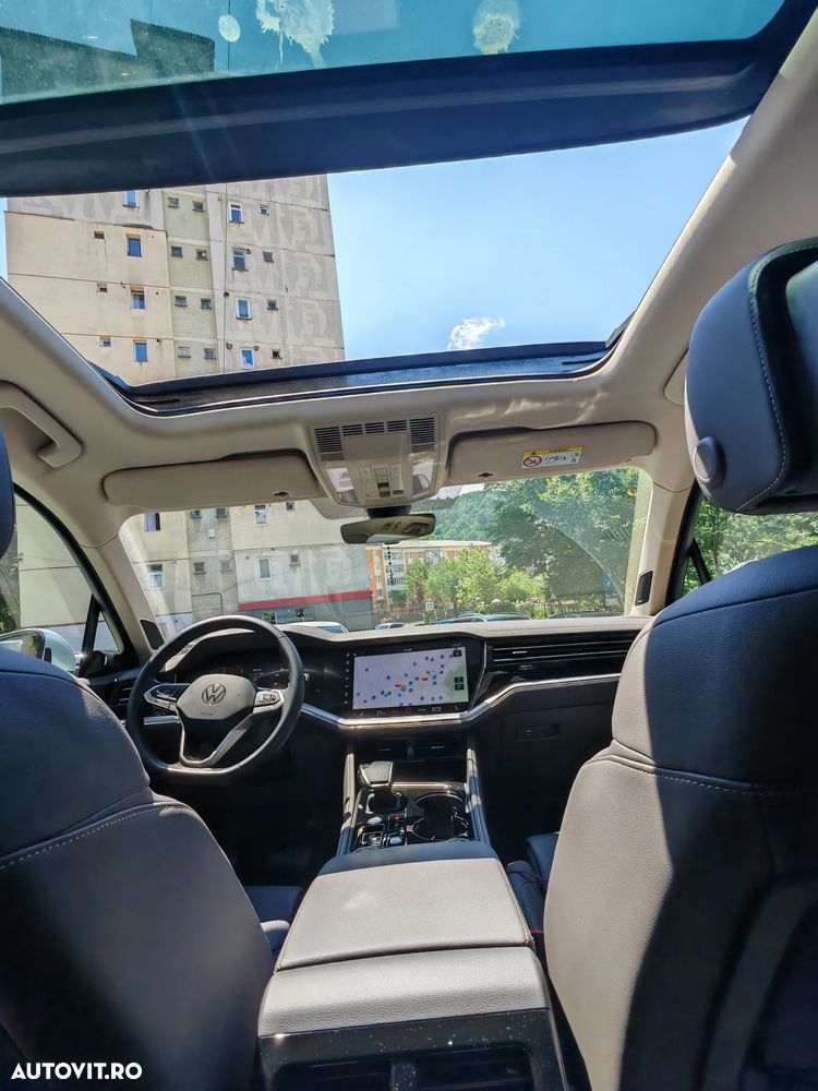 Volkswagen Touareg - 4