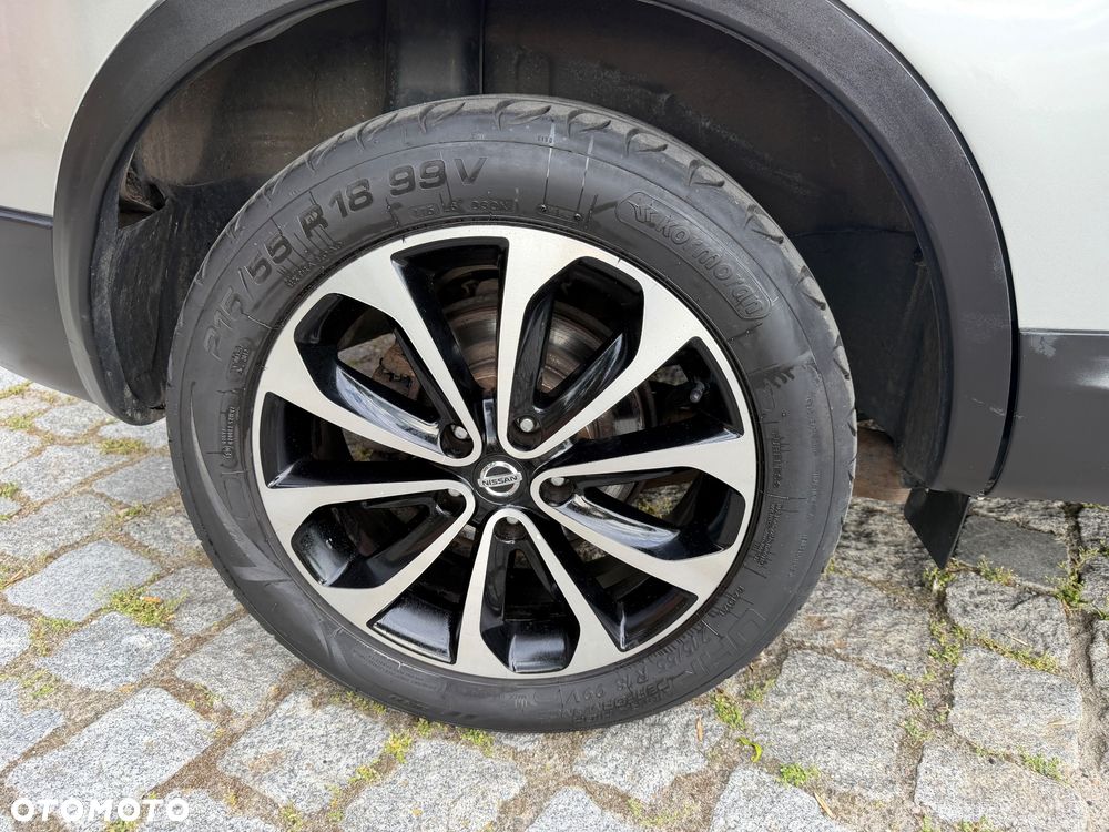 Nissan Qashqai+2 2.0 dCi DPF tekna - 30