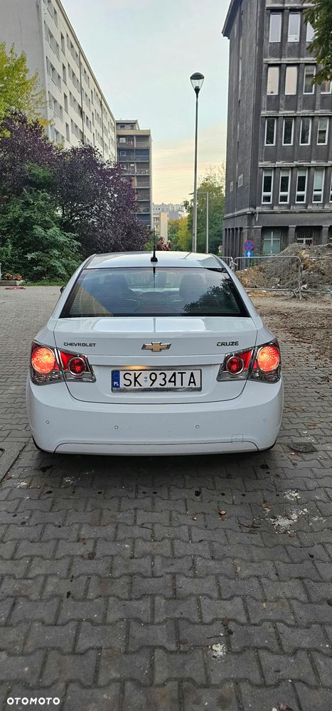 Chevrolet Cruze 2011 photo 4