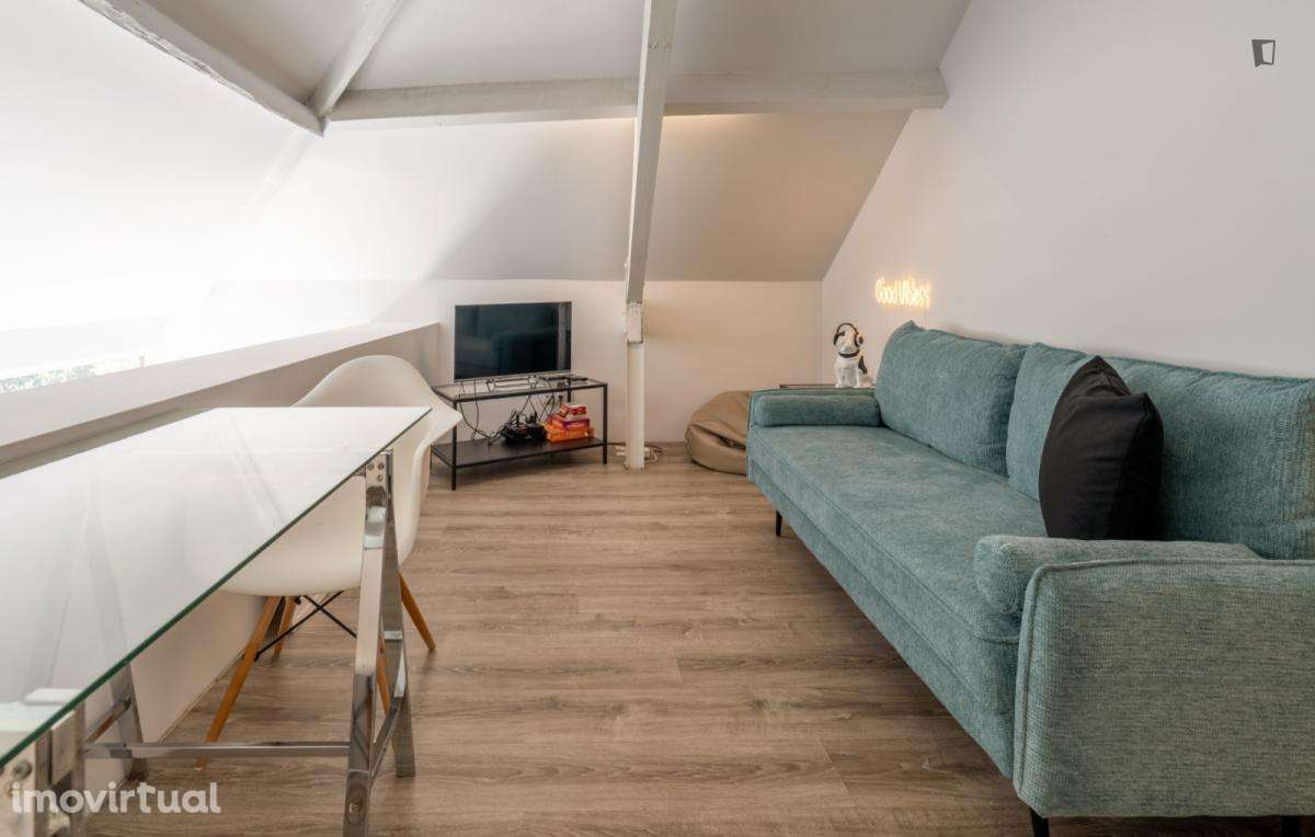 Quarto - localizado em Paranhos Porto - Grande imagem: 5/39