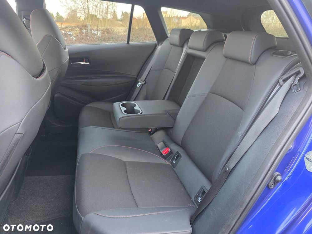 Toyota Corolla 2.0 Hybrid GR Sport Dynamic - 19