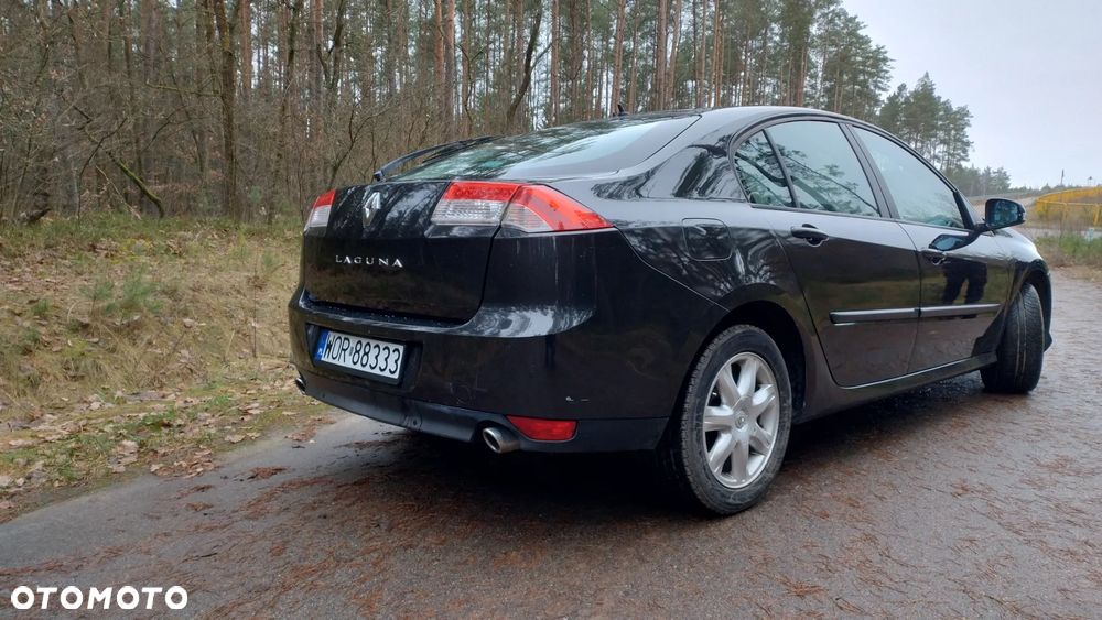 Renault Laguna dCi 150 FAP Dynamique - 17