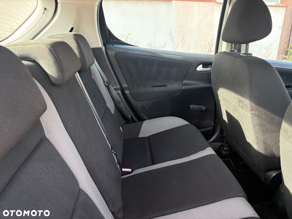 Peugeot 207 95 VTi Premium - 12