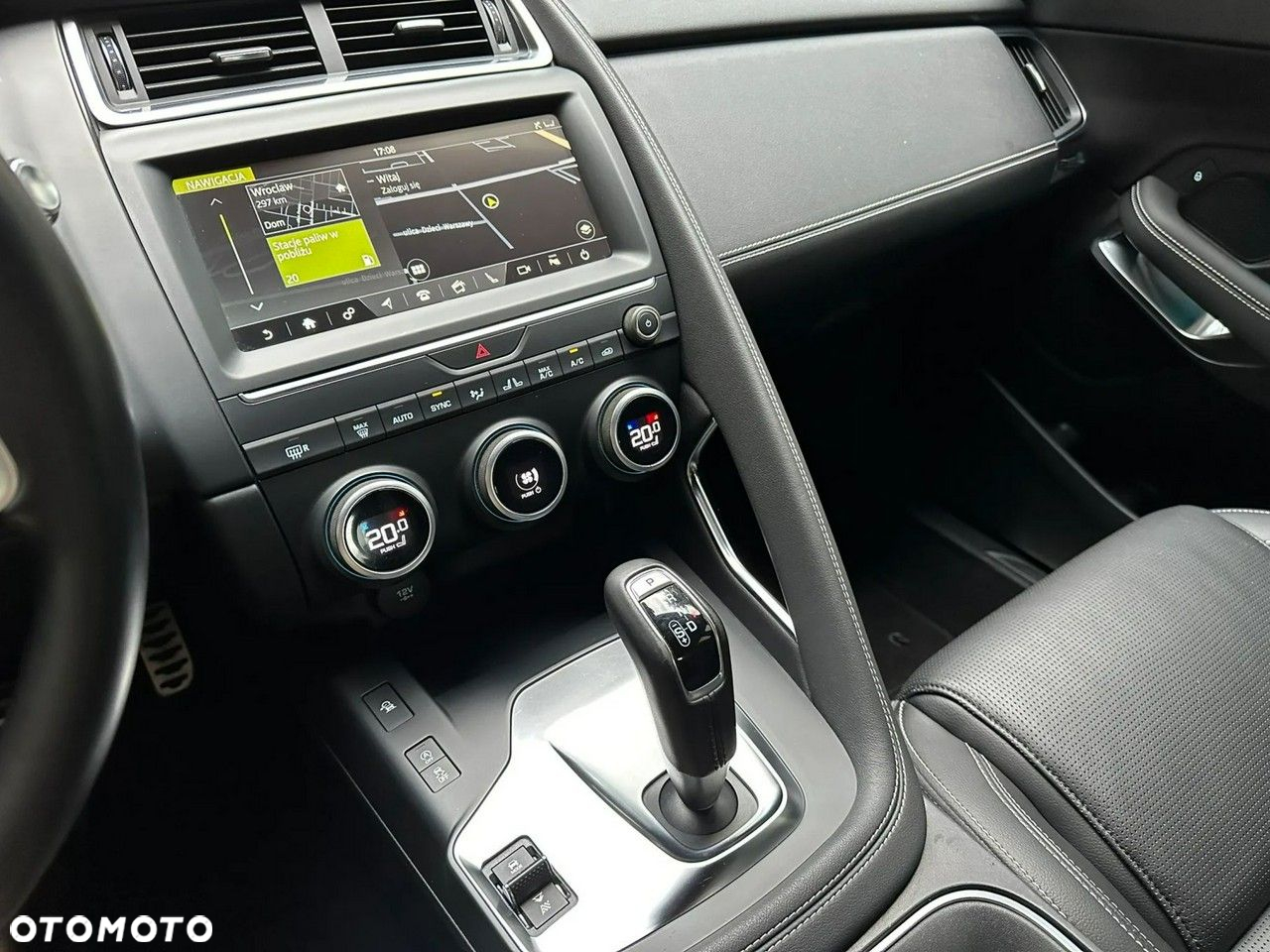 Jaguar E-Pace - 20