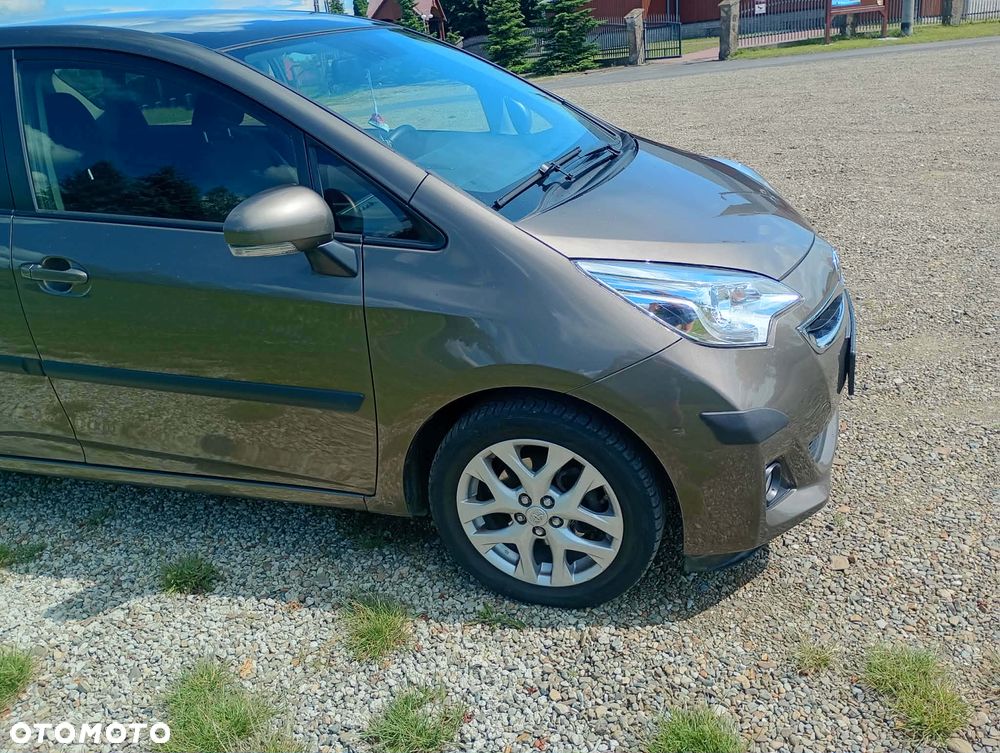 Toyota Verso S 1.4 D-4D Premium - 4