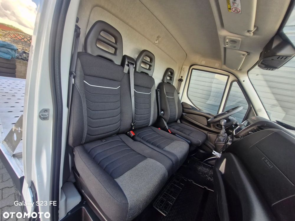 Iveco 35s16 - 32
