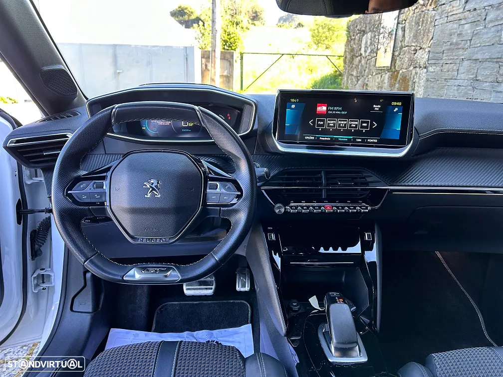 Peugeot e-208 50 kWh GT Line - 14