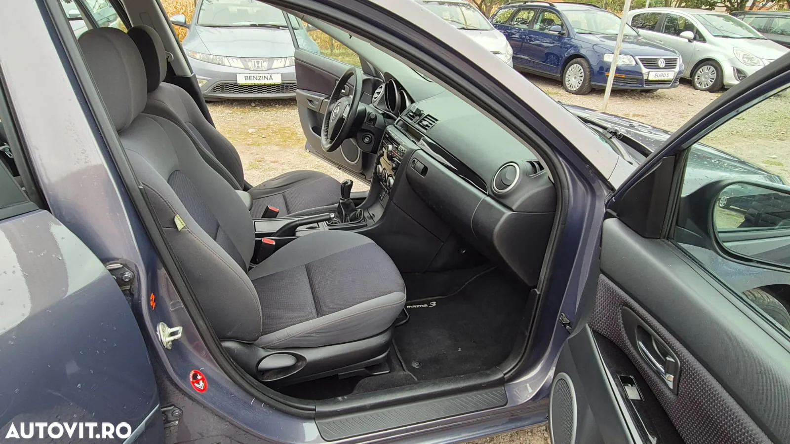 Mazda 3 1.6 Sport Active - 9
