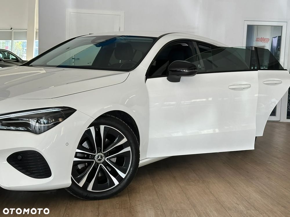 Mercedes-Benz CLA 180 mHEV Progressive 7G-DCT - 31