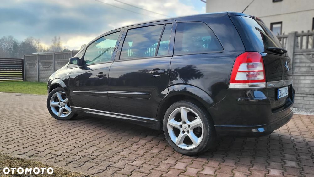 Opel Zafira - 5