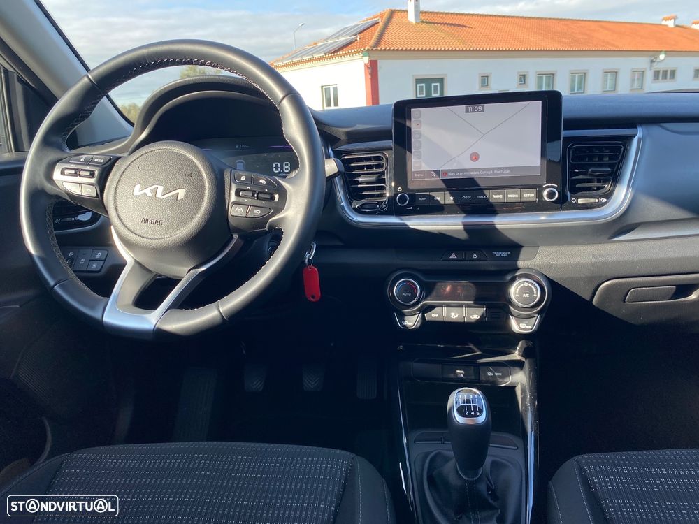 Kia Stonic 1.0 T-GDI Drive - 18