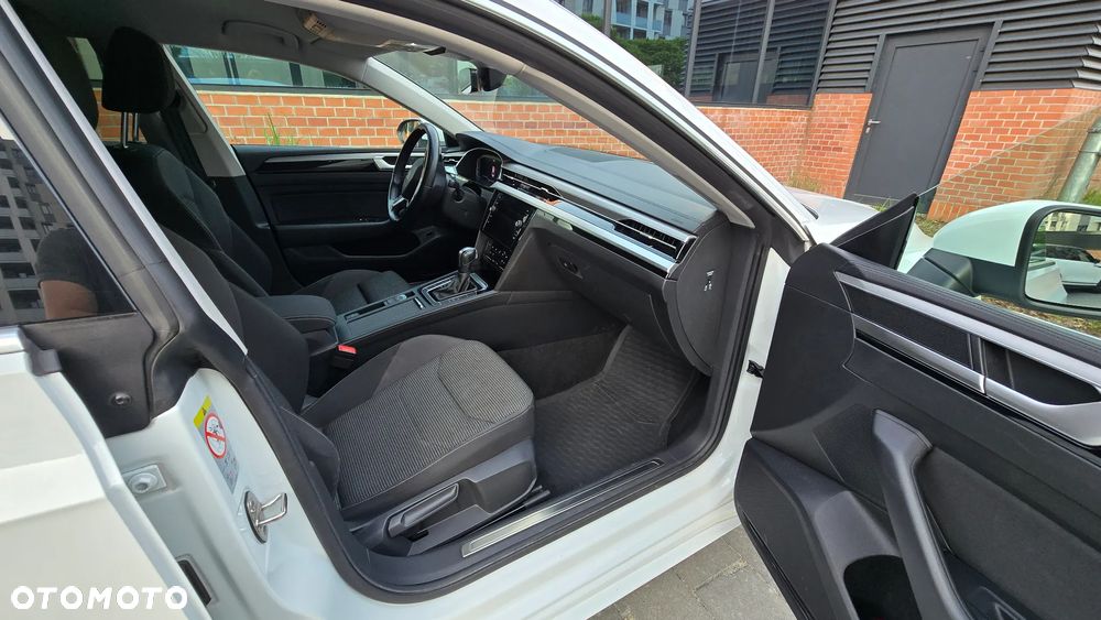 Volkswagen Arteon 2.0 TSI Essence DSG - 10