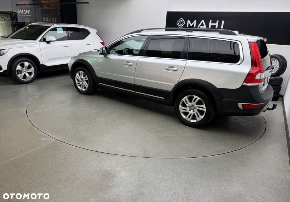 Volvo XC 70 - 8