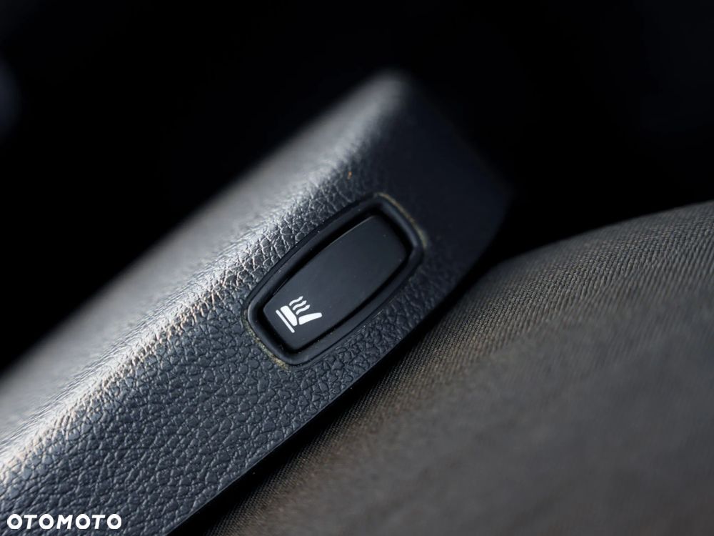 Dacia Duster dCi 110 FAP 4x2 Prestige - 35