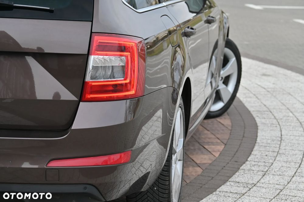 Skoda Octavia 1.8 TSI DSG L&K - 13