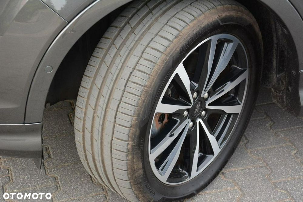 Ford Kuga 2.0 TDCi 4x4 ST-Line - 31