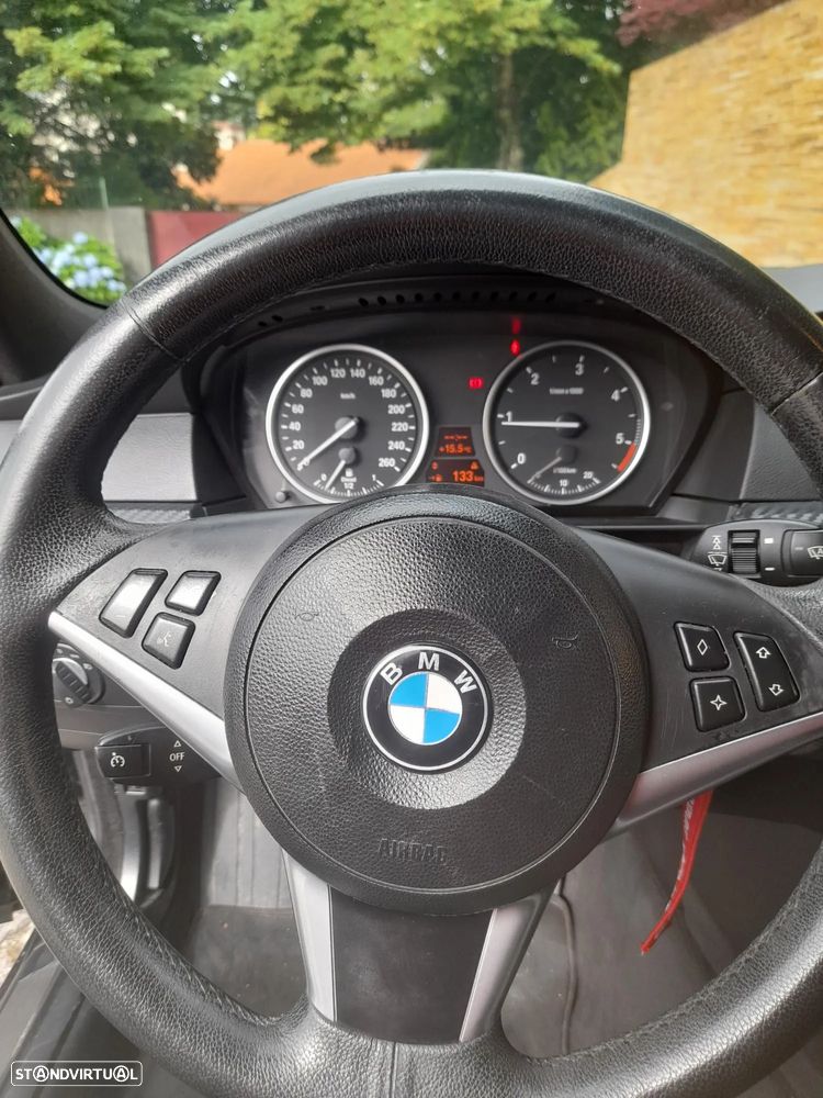 BMW 520 d Touring Edition Exclusive - 11