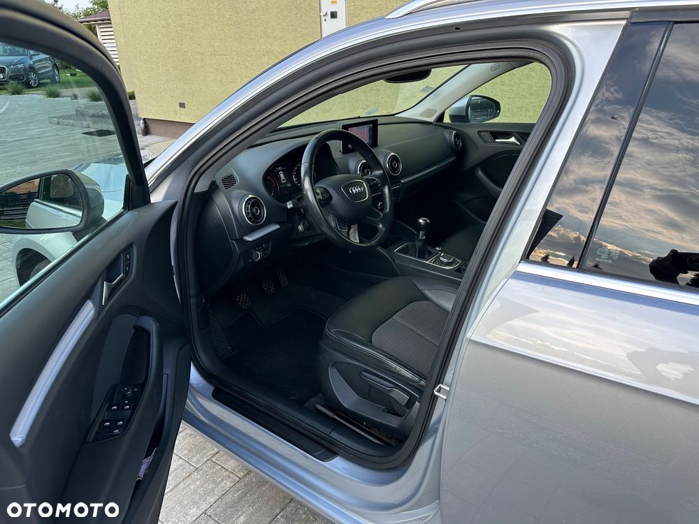 Audi A3 Sportback 2.0 TDI (clean diesel) Ambition - 22