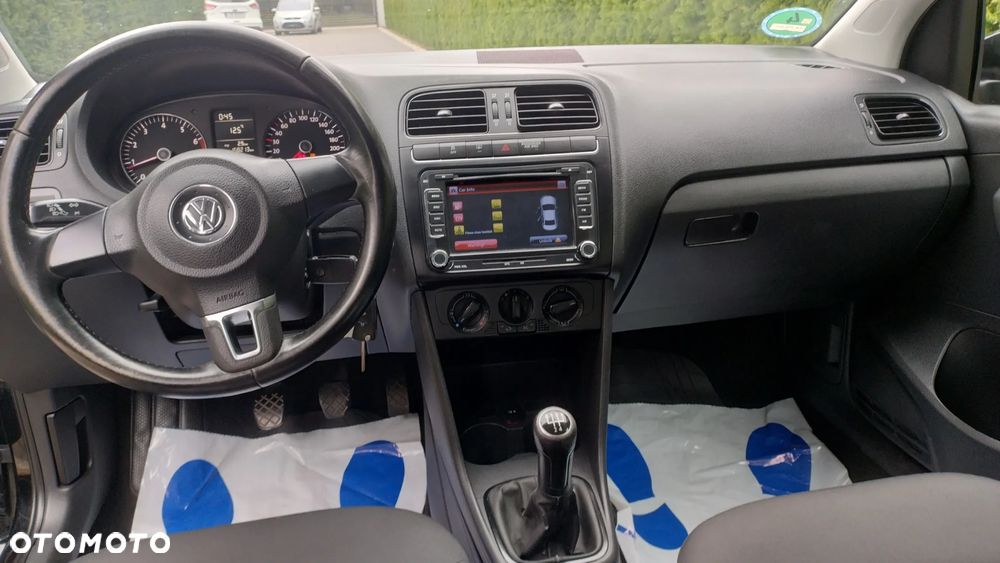 Volkswagen Polo - 11