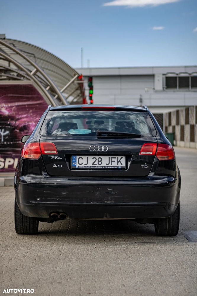 Audi A3 Sportback 1.9 TDI Attraction - 2