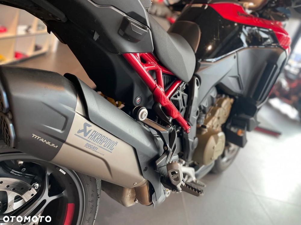Ducati Multistrada - 11