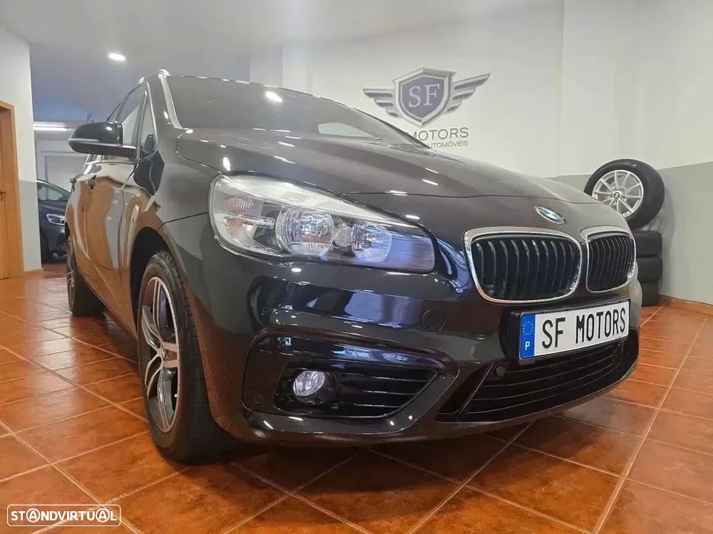 BMW 218 Active Tourer d Aut. Sport Line - 7