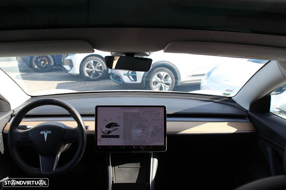 Tesla Model 3 Long-Range Dual Motor AWD - 22