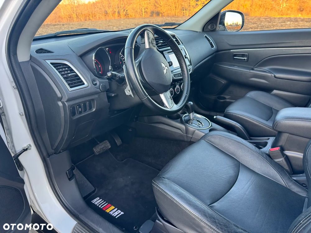 Mitsubishi ASX - 13
