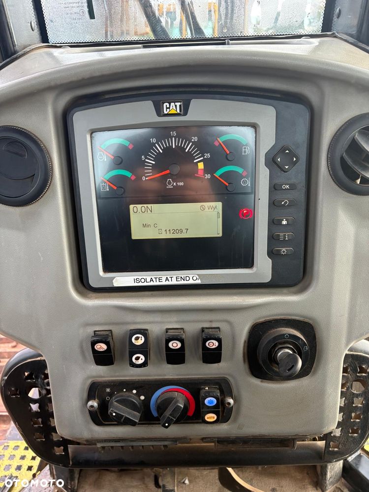Caterpillar CAT D6N LGP - 6