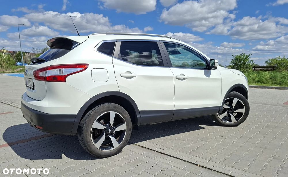 Nissan Qashqai 1.6 DIG-T N-Connecta - 5
