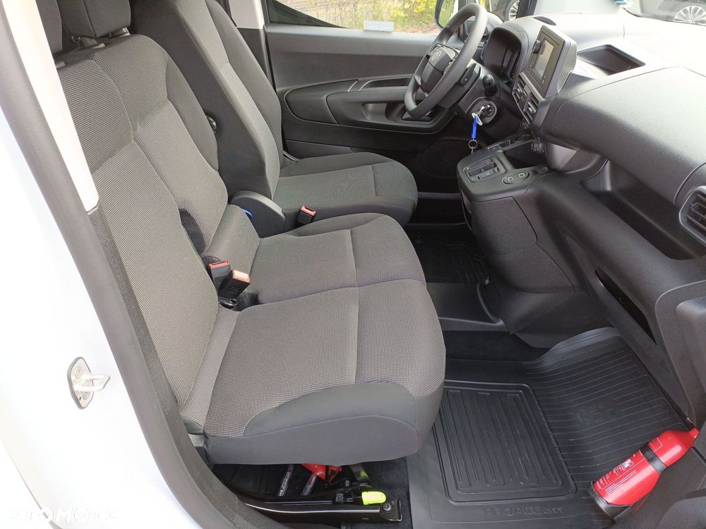 Toyota PROACE CITY - 12