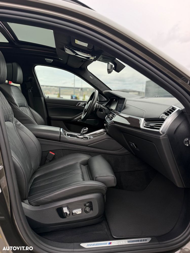 BMW X6 M M50i - 14