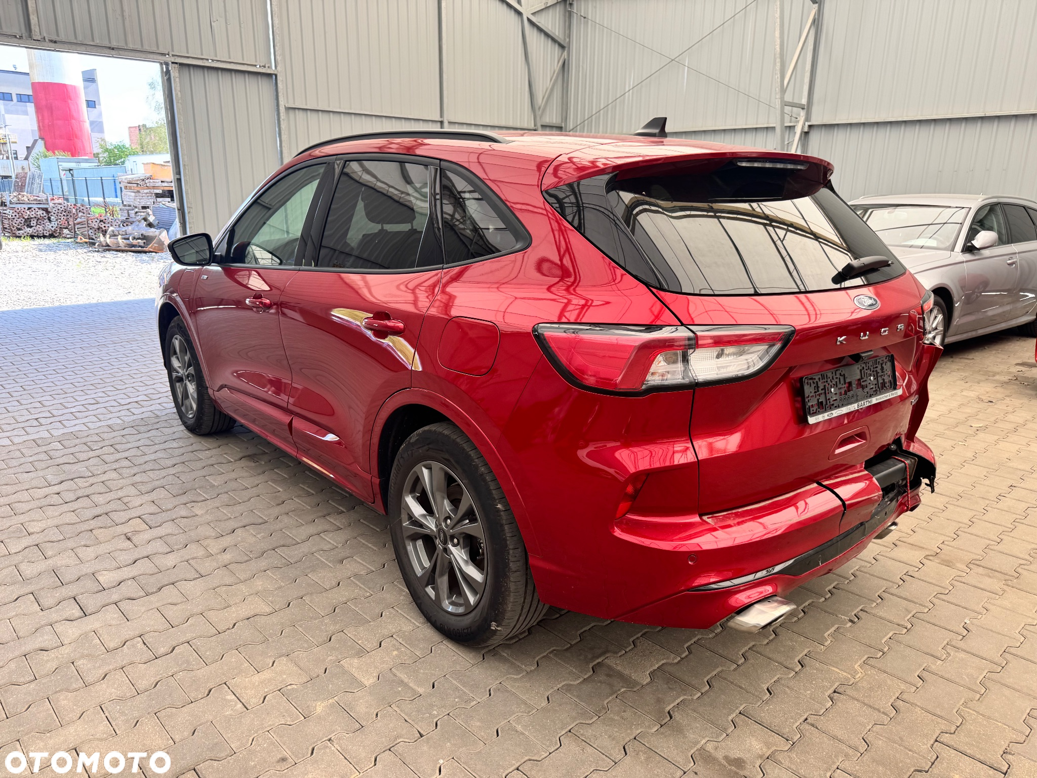 Ford Kuga 2.5 Duratec PHEV ST-LINE - 6
