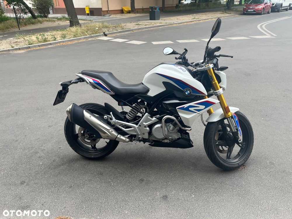 BMW G - 6