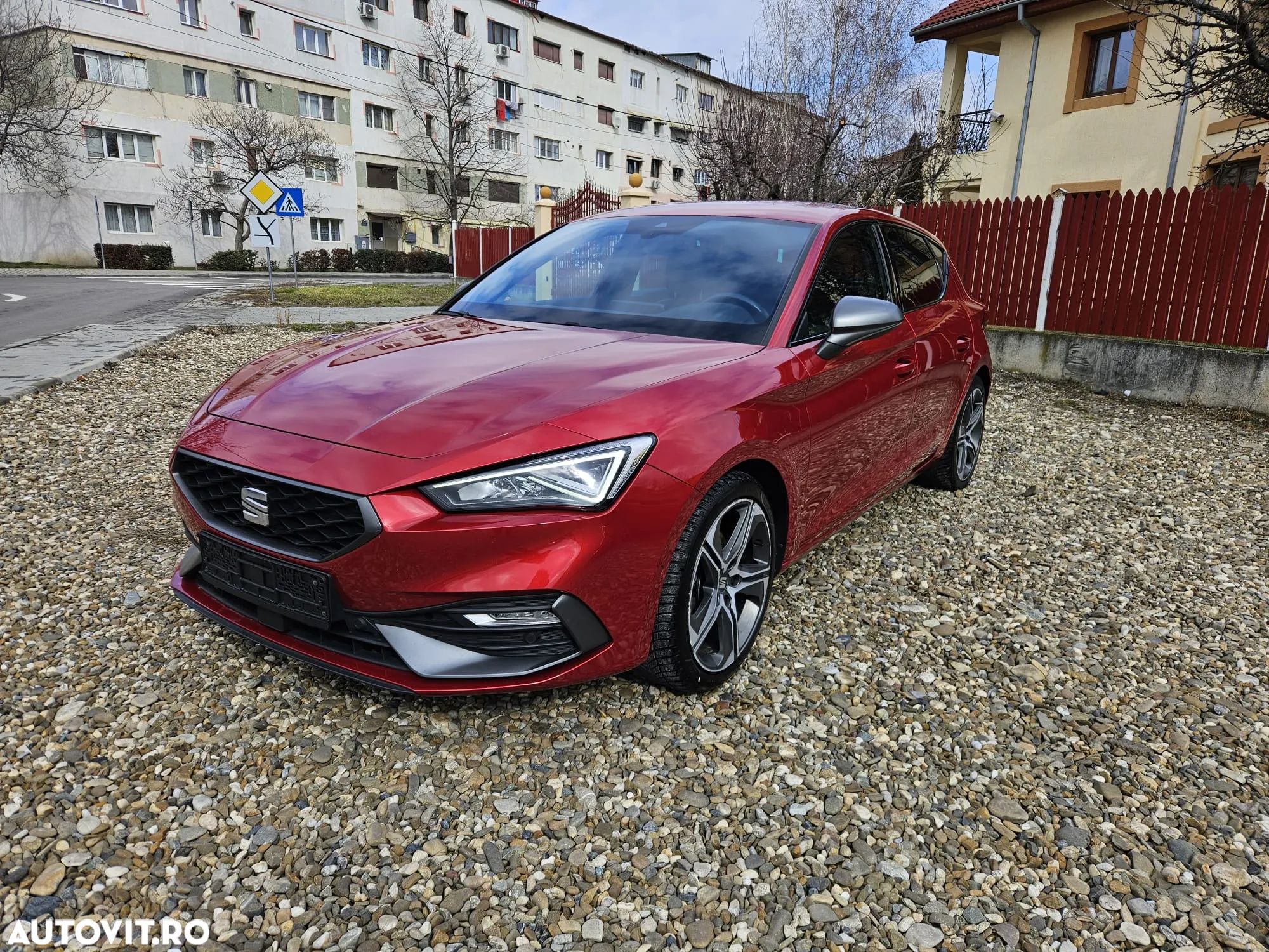 Seat Leon 1.5 eTSI mHEV DSG7 FR - 1