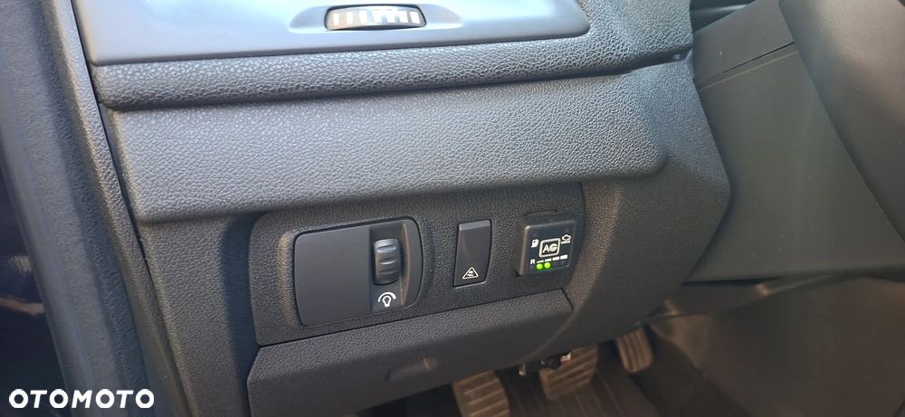 Renault Megane 1.6 16V Color Edition - 18